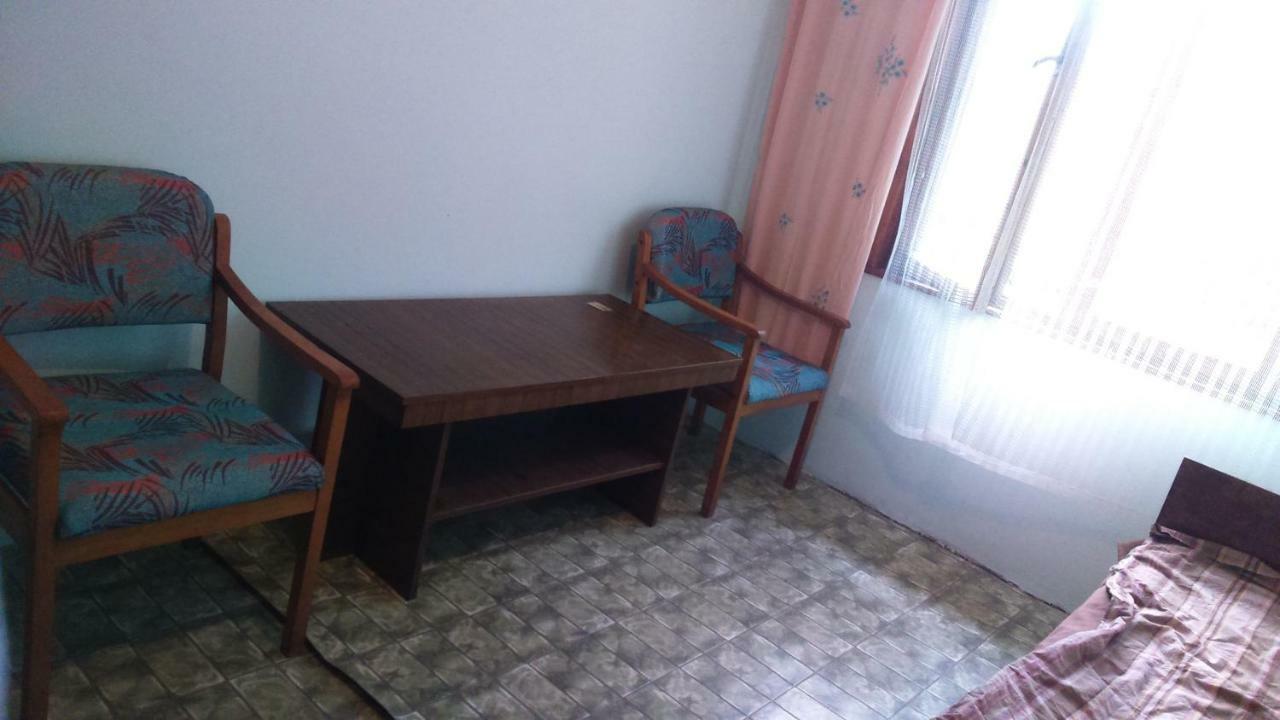 Вилна Зона Златни Пясъци, Спирка Ален Мак Βάρνα Εξωτερικό φωτογραφία